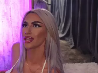 KarlaBart's Live Sex Cam Show
