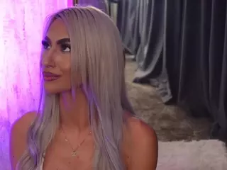 KarlaBart's Live Sex Cam Show