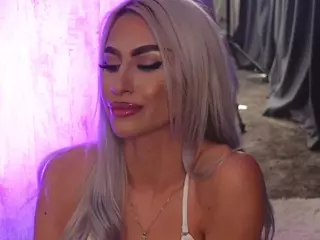 KarlaBart's Live Sex Cam Show