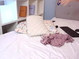 MiyaEvan's Live Sex Cam Show