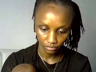 Hornydoll22