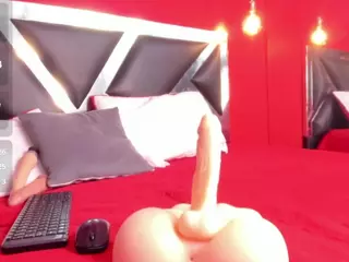 IHARA-TOMS's Live Sex Cam Show