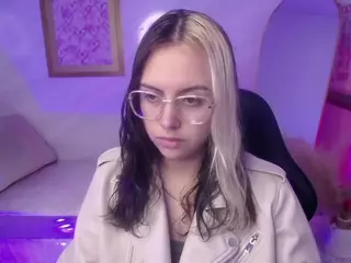 SEXYHELA's Live Sex Cam Show