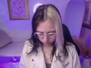 SEXYHELA's Live Sex Cam Show