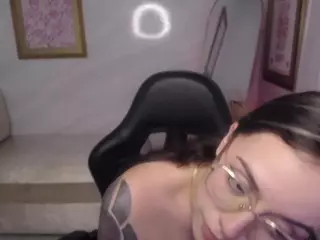 SEXYHELA's Live Sex Cam Show