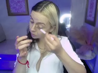 SEXYHELA's Live Sex Cam Show