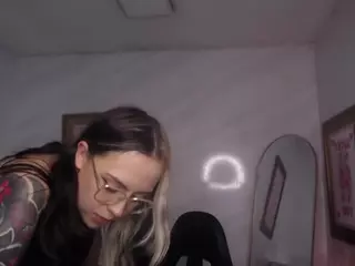 SEXYHELA's Live Sex Cam Show