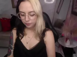 SEXYHELA's Live Sex Cam Show