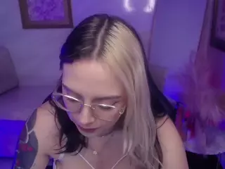 SEXYHELA's Live Sex Cam Show