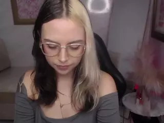 SEXYHELA's Live Sex Cam Show