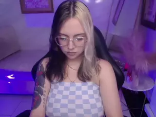 SEXYHELA's Live Sex Cam Show