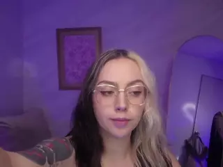 SEXYHELA's Live Sex Cam Show