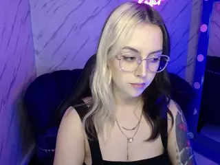 SEXYHELA's Live Sex Cam Show