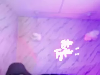 SEXYHELA's Live Sex Cam Show