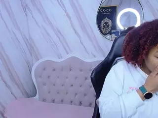 VIOLETHSKINNY's Live Sex Cam Show