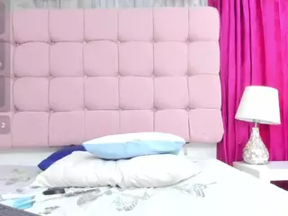Canela-Devil's Live Sex Cam Show
