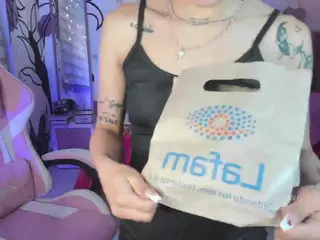 Luna's Live Sex Cam Show