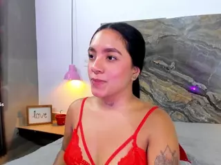 Estefy-gomez09's Live Sex Cam Show