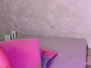 Estefy-gomez09's Live Sex Cam Show