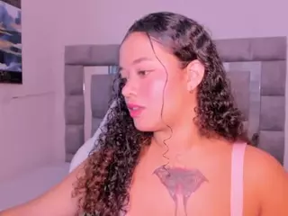 Zuly-Jones's Live Sex Cam Show
