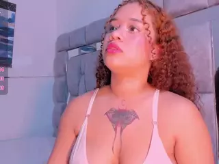 Zuly-Jones's Live Sex Cam Show