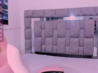 Zuly-Jones's Live Sex Cam Show