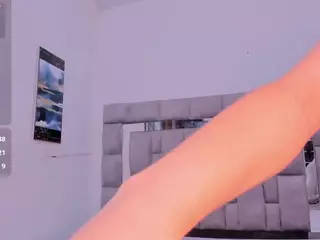 Zuly-Jones's Live Sex Cam Show