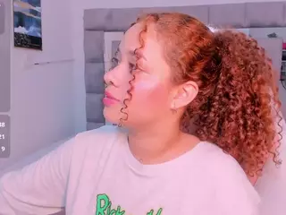 Zuly-Jones's Live Sex Cam Show