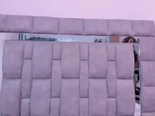 Zuly-Jones's Live Sex Cam Show
