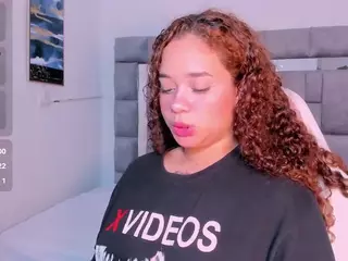 Zuly-Jones's Live Sex Cam Show