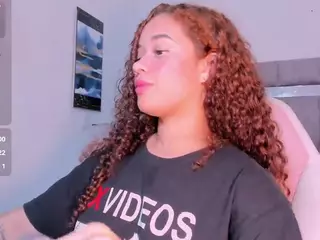 Zuly-Jones's Live Sex Cam Show