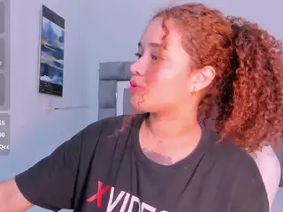 Zuly-Jones's Live Sex Cam Show