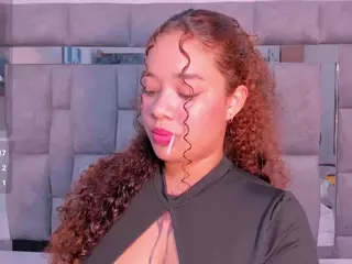 Zuly-Jones's Live Sex Cam Show
