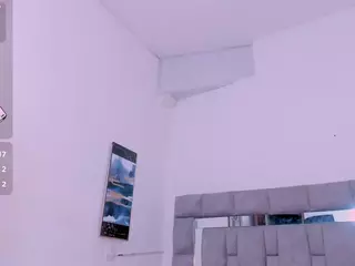 Zuly-Jones's Live Sex Cam Show