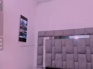 Zuly-Jones's Live Sex Cam Show
