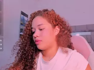 Zuly-Jones's Live Sex Cam Show