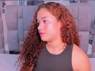 Zuly-Jones's Live Sex Cam Show