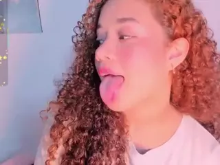 Zuly-Jones's Live Sex Cam Show