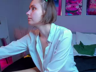 Alice-Dallis's Live Sex Cam Show