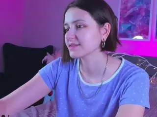 Alice-Dallis's Live Sex Cam Show