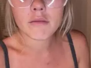 itsnaughtyjenna's Live Sex Cam Show