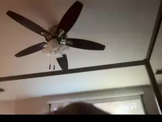 itsnaughtyjenna's Live Sex Cam Show