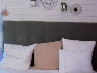 LinaReese's Live Sex Cam Show