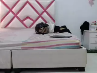 LunaAndCloe's Live Sex Cam Show