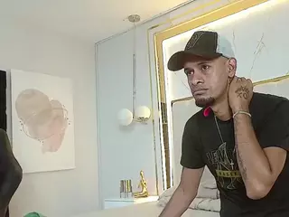 WildFlameF's Live Sex Cam Show