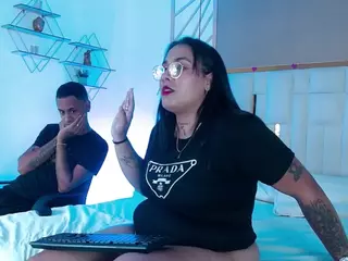 WildFlameF's Live Sex Cam Show