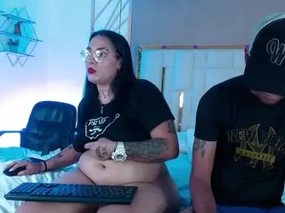 WildFlameF's Live Sex Cam Show