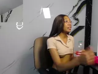 esmeraldasweet0's Live Sex Cam Show