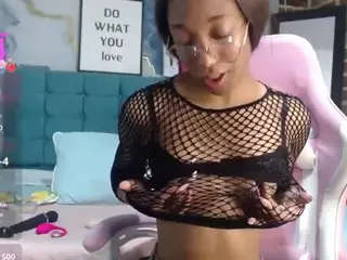 esmeraldasweet0's Live Sex Cam Show