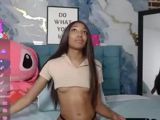esmeraldasweet0's Live Sex Cam Show
